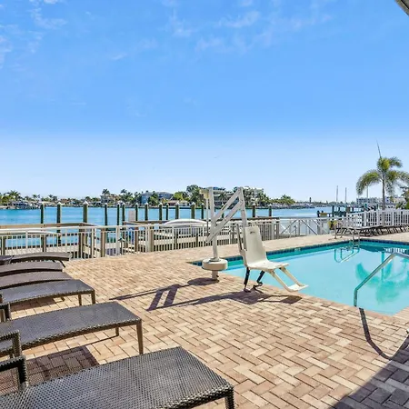 Oceana 204 East Villa